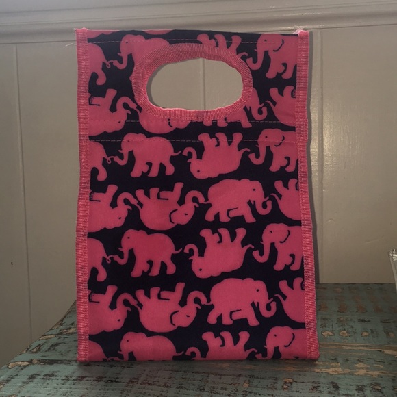 Lilly Pulitzer Accessories - Lilly lunch box